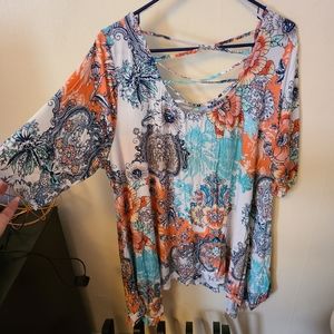 Chelsea & Theodore Floral Top 2X